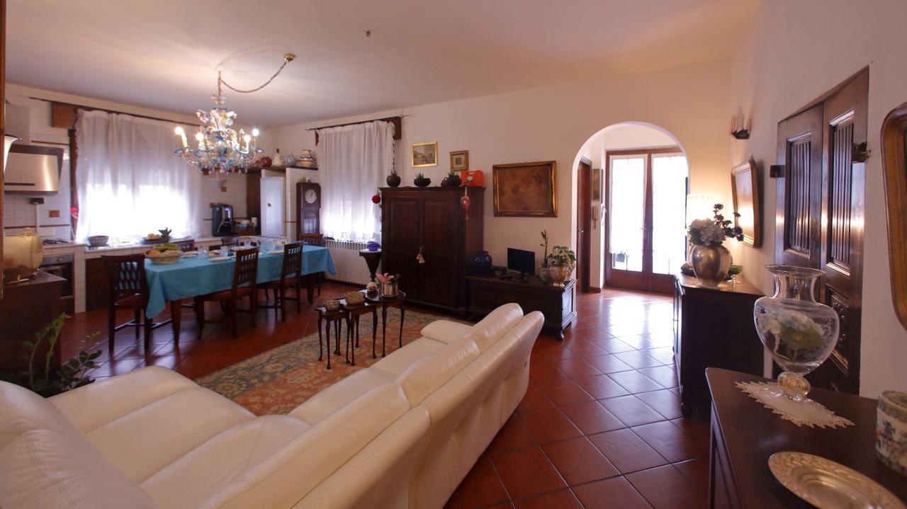 B&B Domus Σιρμιόνε Εξωτερικό φωτογραφία