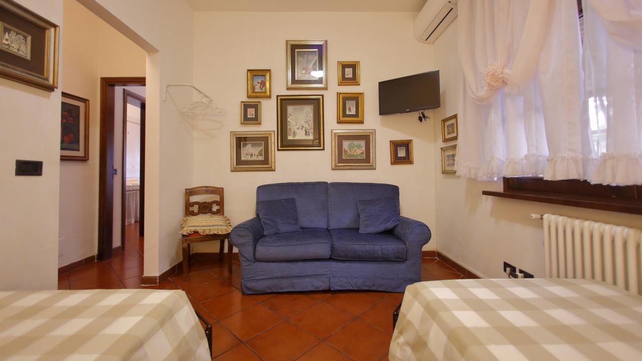 B&B Domus Σιρμιόνε Εξωτερικό φωτογραφία